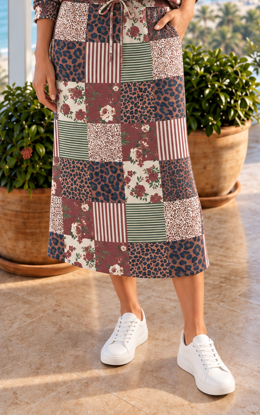 Women's French Terry Patch Print with elastic drawstring mid