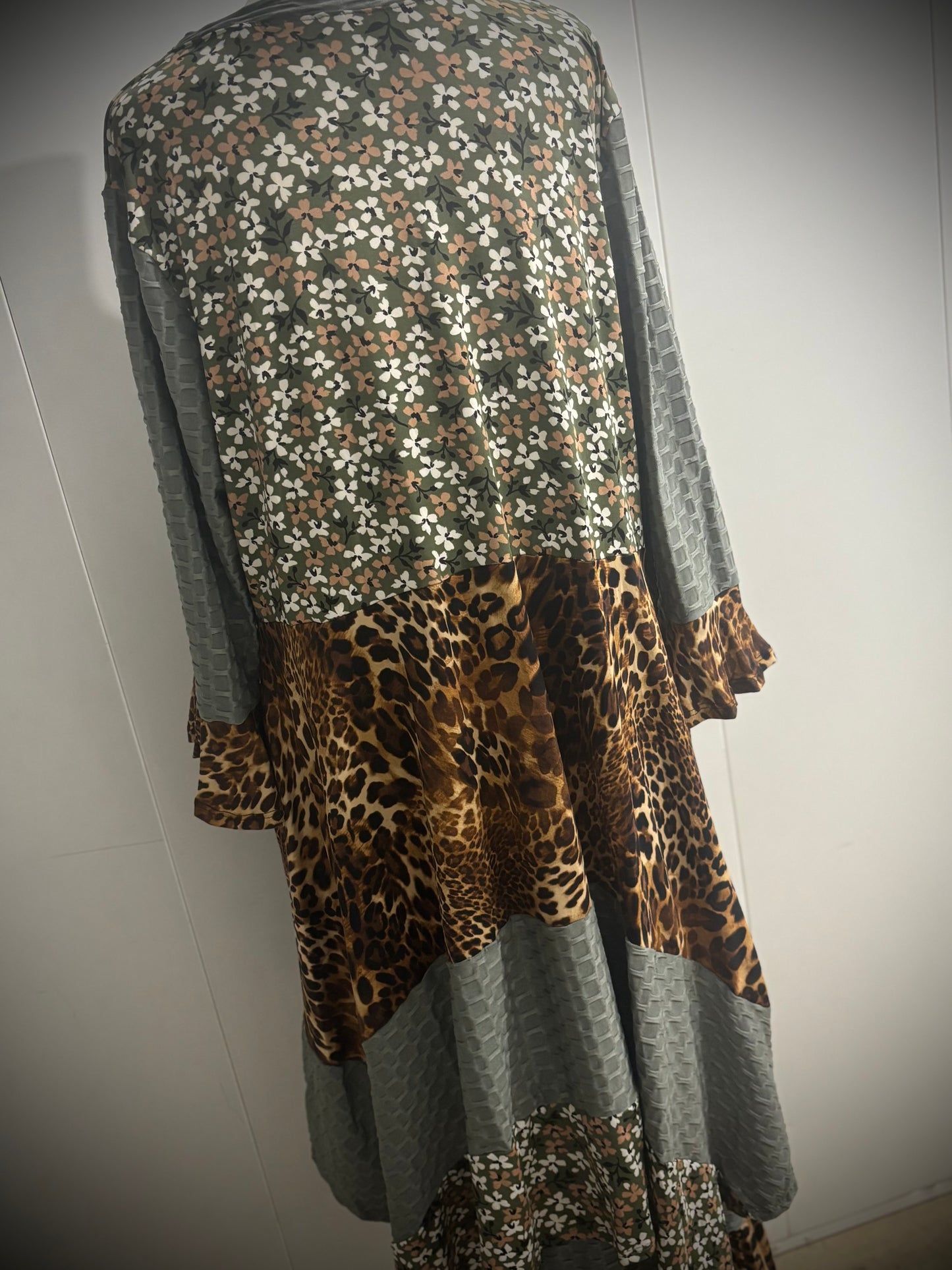 Floral/Leopard Mixed Top