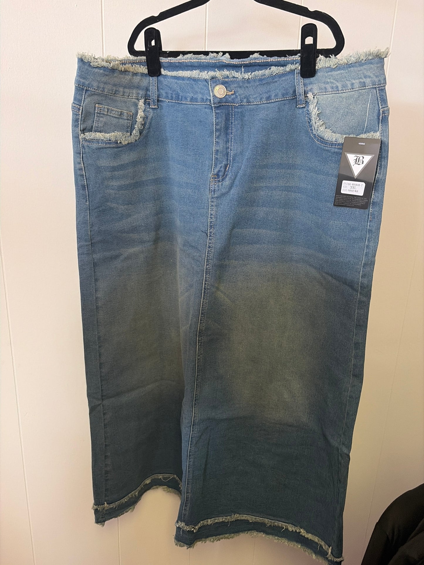 Denim skirt